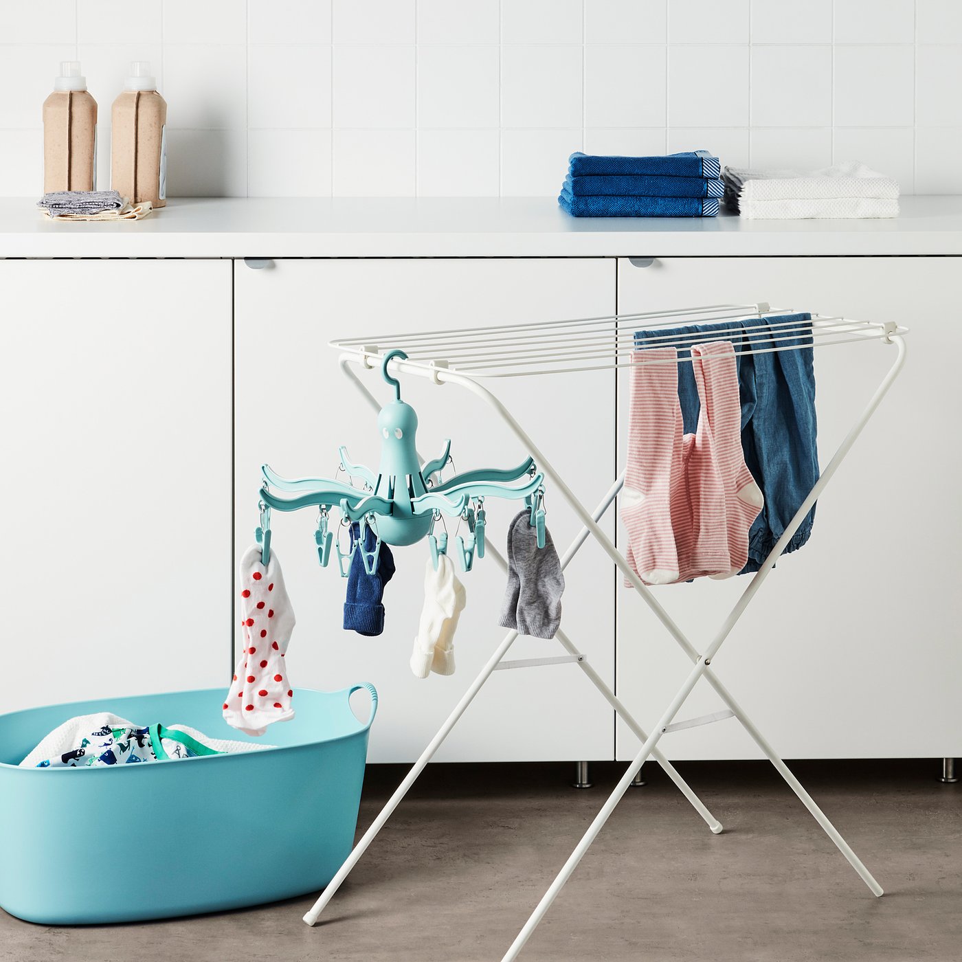 Séchoir à Linge IKEA PRESSA Avec 16 Pinces - Design Pieuvre Turquoise Pour Intérieur/extérieur