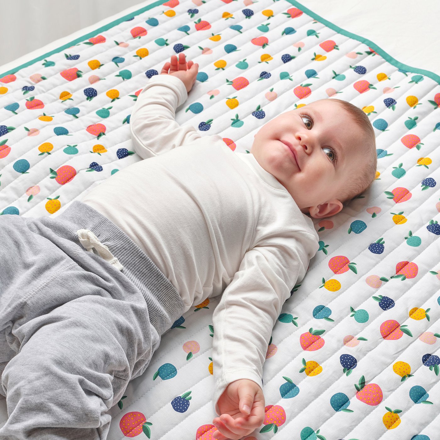 Rorande Couverture Molletonnee Motif Fruit Ronds De Couleur Bleu 96x96 Cm Ikea Suisse