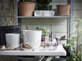 SESAMFRÖN Cache-pot, intérieur/extérieur blanc cassé, 9 cm