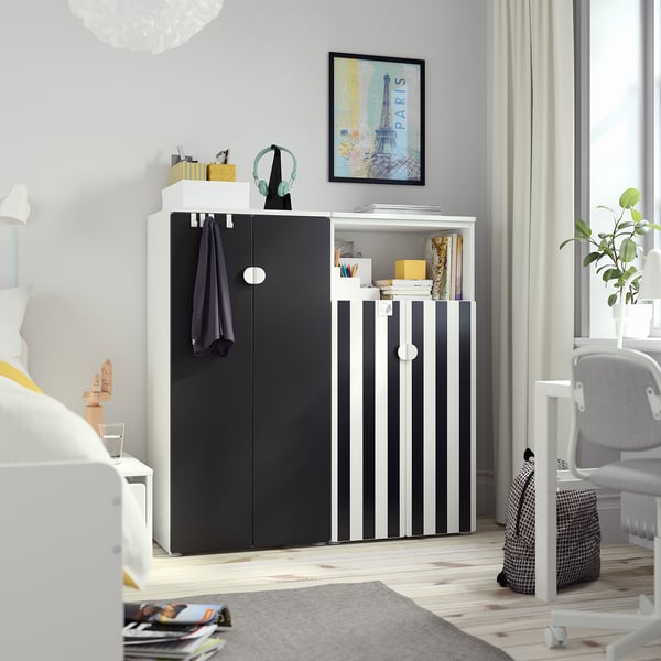 SMÅSTAD / PLATSA Combinaison de rangement, blanc rayure/noir/blanc anthracite, 120x42x123 cm