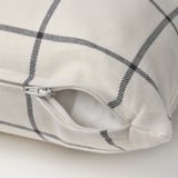 SPIKKLUBBA Housse de coussin, blanc cassé/noir, 50x50 cm
