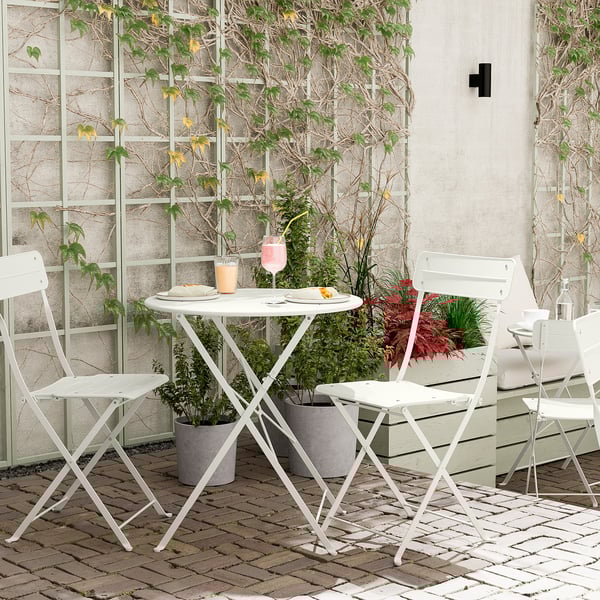 SUNDSÖ Table+ 2 chaises pliantes, extérieur blanc cassé/blanc cassé, 65 cm
