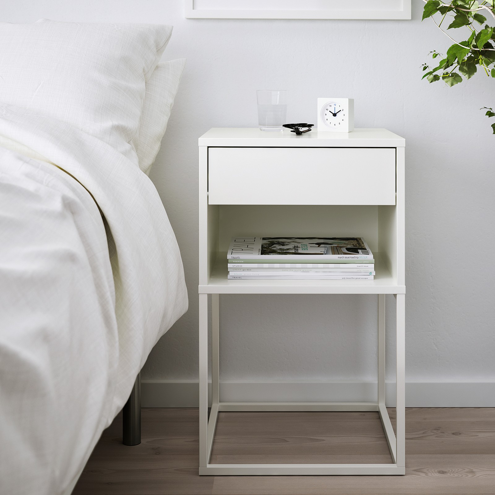 Tables de chevet pour ta chambre coucher ikea suisse