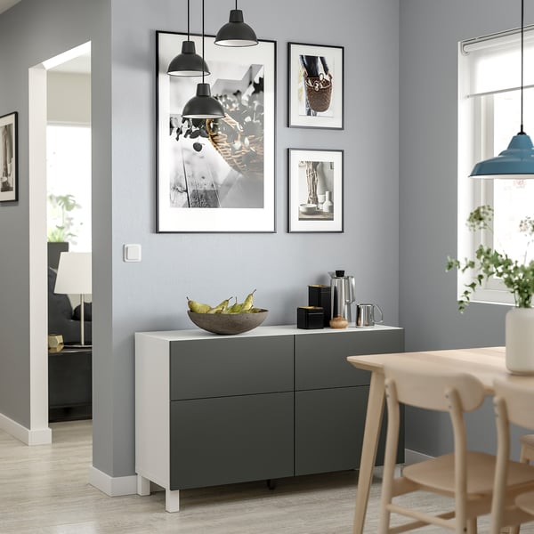 BESTÅ Combinazione + ante/cassetti, bianco/Lappviken/Stubbarp grigio scuro, 120x42x74 cm