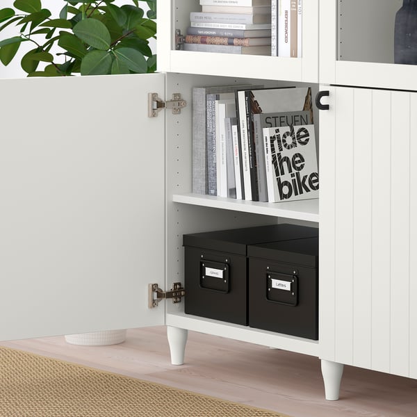 BESTÅ Combinazione con ante a vetro, bianco Sutterviken/Sindvik vetro trasparente bianco, 120x42x202 cm