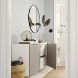 BESTÅ Combinazione di mobili da parete, bianco/Hammarsmed beige, 180x42x64 cm