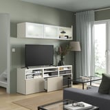 BESTÅ Combinazione TV/ante a vetro, bianco/Selsviken lucido/vetro smerigliato beige, 180x42x192 cm