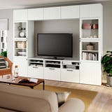 BESTÅ Combinazione TV/ante a vetro, bianco Sutterviken/Sindvik vetro trasparente bianco, 300x42x231 cm