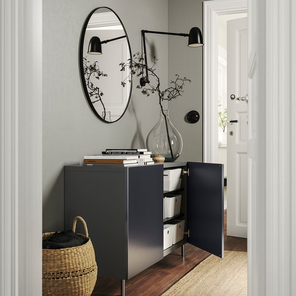 BESTÅ Mobile con ante, grigio scuro/Riksviken effetto peltro scuro spazzolato, 120x42x74 cm