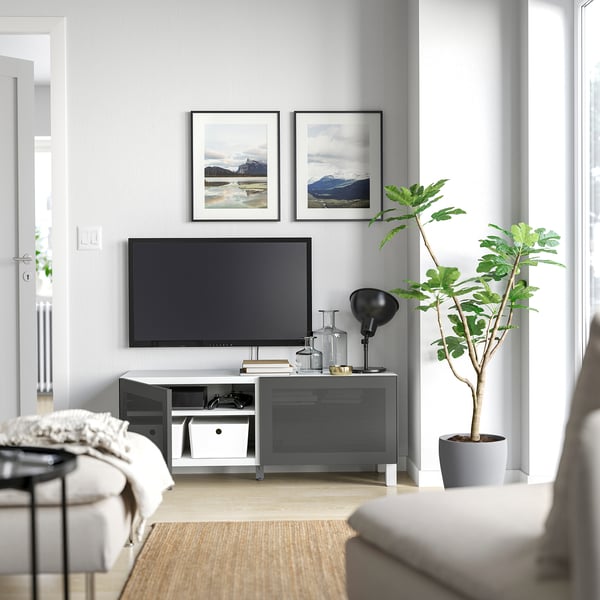 BESTÅ Mobile TV con ante, bianco Mörtviken/Stubbarp/grigio scuro, 120x42x48 cm