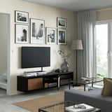 BESTÅ Mobile TV con ante, marrone-nero/Studsviken marrone scuro, 180x42x38 cm
