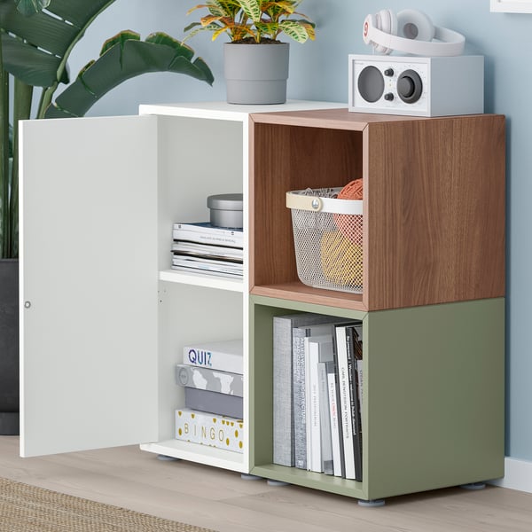 EKET Combinazione di mobili con piedini, bianco/effetto noce grigio-verde, 70x35x72 cm