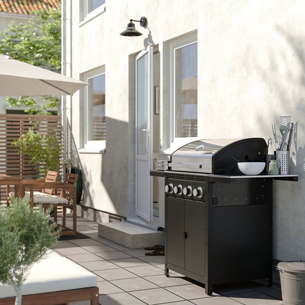 GRILLSKÄR Barbecue a gas con 2 tavolini, inox/da esterno, 85/109/133x61 cm