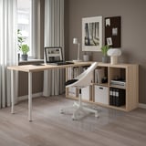KALLAX / LAGKAPTEN Combinazione con scrivania, bianco/effetto rovere con mordente bianco, 77x179x147 cm