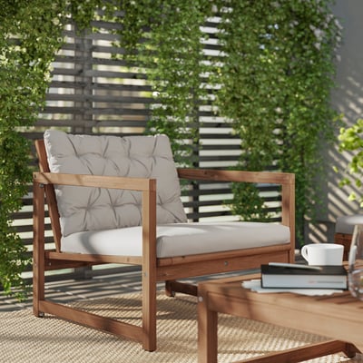 NÄMMARÖ Sedia relax da giardino, mordente marrone chiaro/Kuddarna grigio chiaro-beige