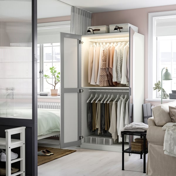 PAX / KAMMARTORP Combinazione di guardaroba, bianco vetro a specchio/grigio, 100x60x201 cm