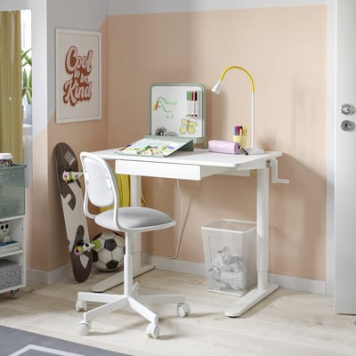 RELATERA Scrivania regolabile in altezza, bianco/grigio chiaro-verde, 90x60 cm