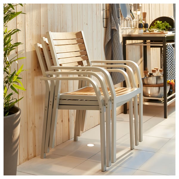 SJÄLLAND Sedia con braccioli da giardino - grigio chiaro ...