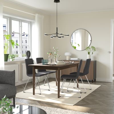 SKANSNÄS / LILLÅNÄS Tavolo e 4 sedie, marrone faggio/cromato Gunnared grigio scuro, 150/205 cm