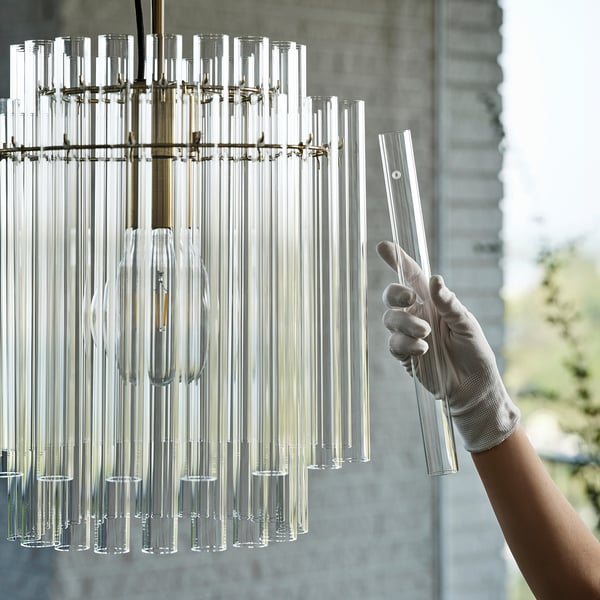 STOCKHOLM 2025 Lampada a sospensione, vetro/ottonato, 38 cm