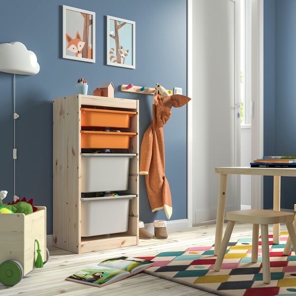 TROFAST Combinazione con contenitori, pino con mordente bianco salmone/grigio, 44x30x91 cm