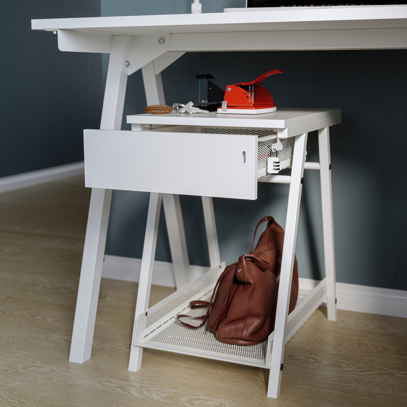 TROTTEN / FLINTAN Scrivania/elemento contenitore, e sedia girevole  bianco/beige - IKEA Svizzera