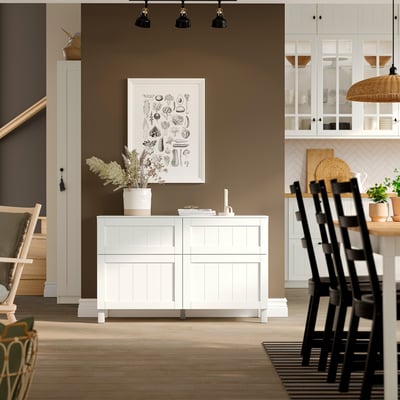 BESTÅ Vitrina, blanco/Pipmakare blanco, 120x42x75 cm