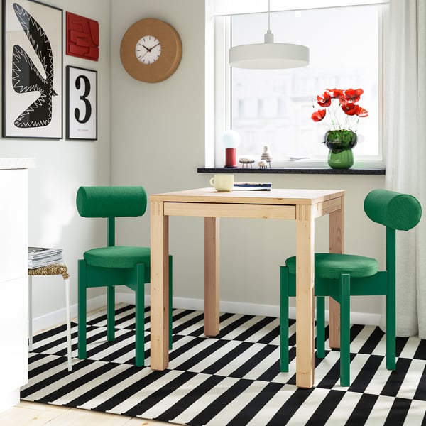 IKEA PS 2026 Juego de comedor 2 sillas, pino/Knäbäck verde, 70x70 cm