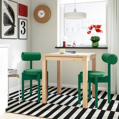 IKEA PS 2026 Juego de comedor 2 sillas, pino/Knäbäck verde, 70x70 cm