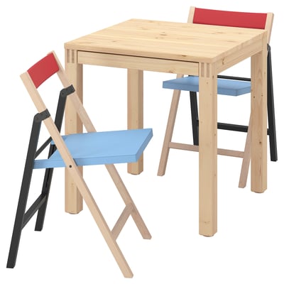 IKEA PS 2026 Mesa con 2 sillas plegables, pino/azul/negro rojo, 70x70 cm