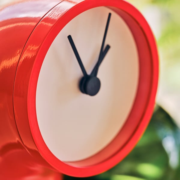 IKEA PS 2026 Reloj de mesa, rojo, 38 cm