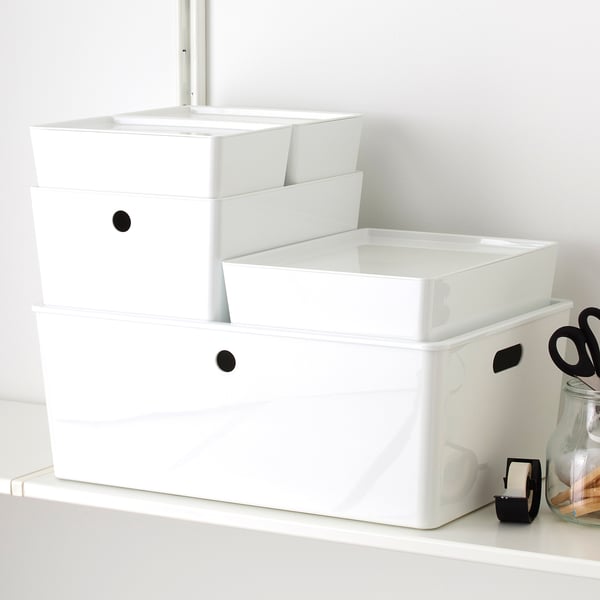KUGGIS Caja con tapa, blanco/bambú, 37x54x21 cm