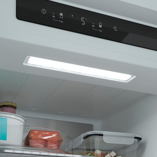 ÖVERNÄS Refrigerador/freezer, No Frost/blanco integrado, 193/74 l