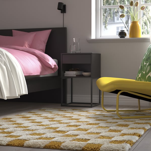 RULLBANA Alfombra pelo largo, color hueso/ocre, 133x195 cm