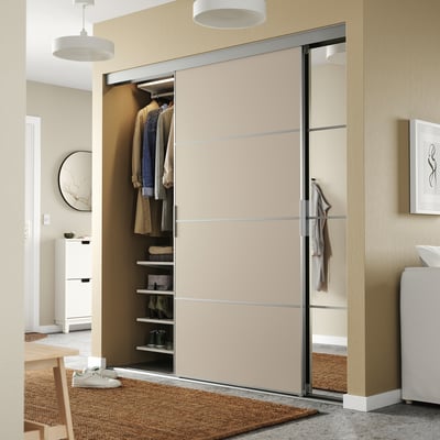 SKYTTA / BOAXEL Mueble con puerta corredera, aluminio Mehamn/Auli/taupe espejo, 177x65x205 cm