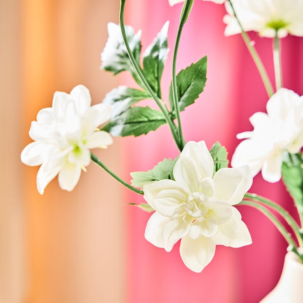 SMYCKA Flor artificial, interior/exterior Dalia/blanco, 66 cm