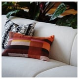 STOCKHOLM 2025 Funda de cojín, borgoña/Rosado vivo, 40x58 cm