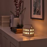 STRÅLA Adorno mesa LED, a pilas casa/cerámica blanco, 16 cm