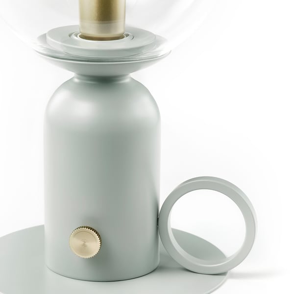 ÅSKMULLER Lámpara de mesa, verde grisáceo, 24 cm