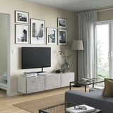 BESTÅ Mueble TV con puertas, blanco/Kallviken gris claro, 180x42x38 cm