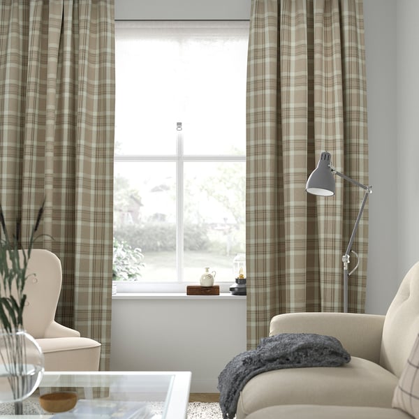 HÄGGVECKMAL Cortinas oscurecedoras, 1 par, beige/con cinta de fruncir, 145x250 cm