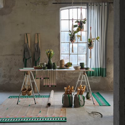 MÄVINN Cortinas, 1 par, negro con blanco/Raya verde, 110x250 cm