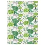 Látka ÄLGÖRT: zelená, recyklovaná bavlna, los, stromy, obdélníkový vzor, opakující se vzor.