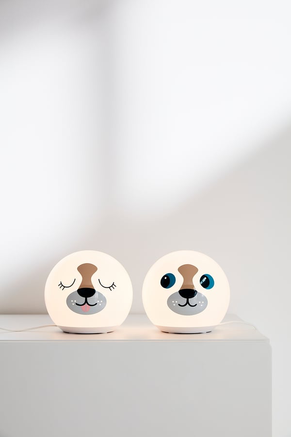 angarna stolni lampa led vzor se psem pes ikea