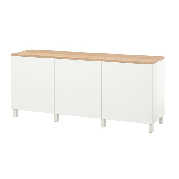 BESTÅ bílý příborník s dubovou deskou, moderní design.