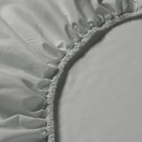 Elastické prostěradlo s měkkým, elastickým lemováním, které je ukázkou kvalitního zpracování a textury z přírodní bavlny.