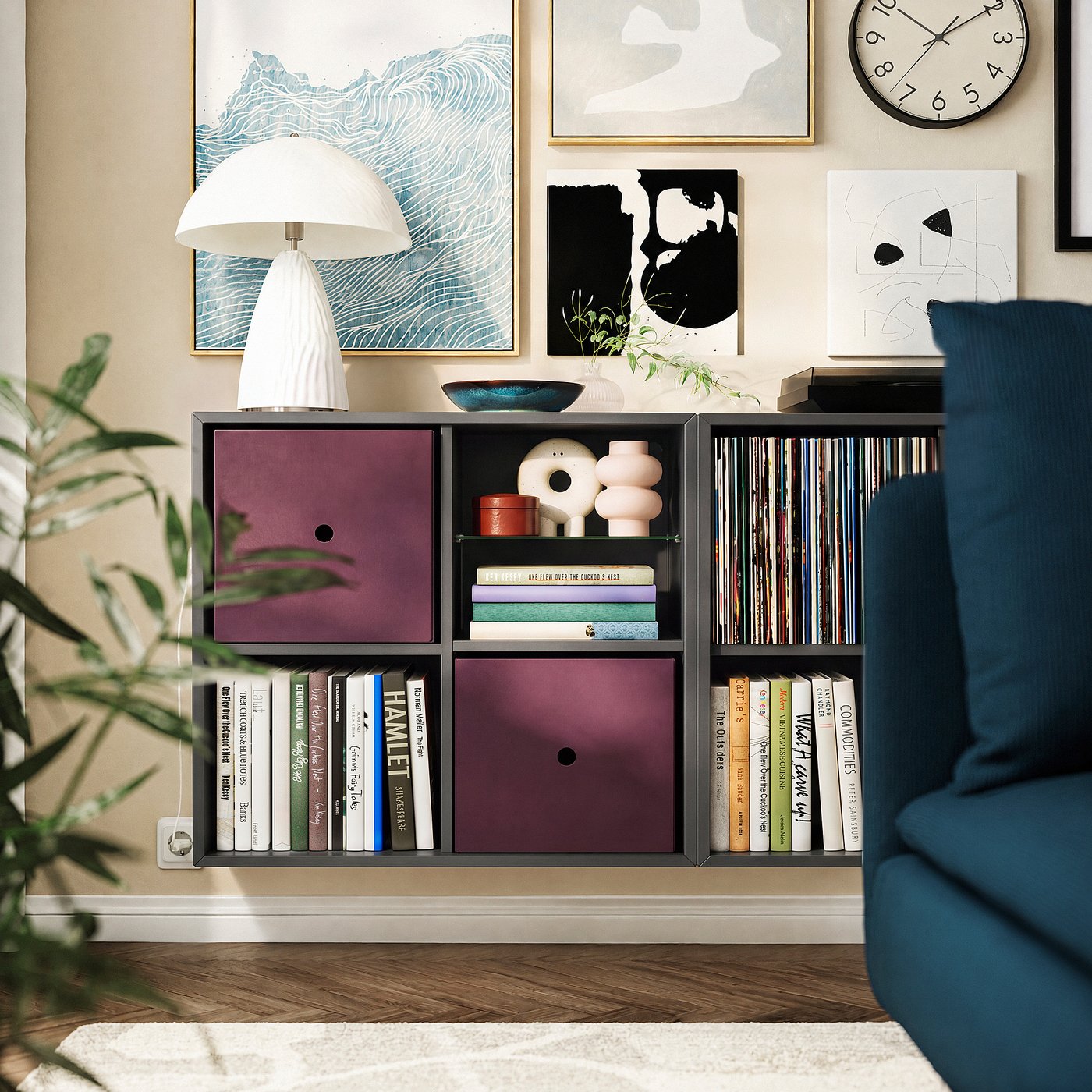 EKET Nástěnný policový díl se 4 přihr., tmavě šedá, 70x35x70 cm