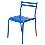 Modrá židle GENESÖN, lehká kovová židle s elegantním designem a plastovými konci, ideální pro stolování.