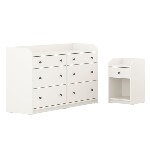 Bílá HAUGA ložnicová sestava: komoda se 6 zásuvkami, noční stolek, jednoduchý design.