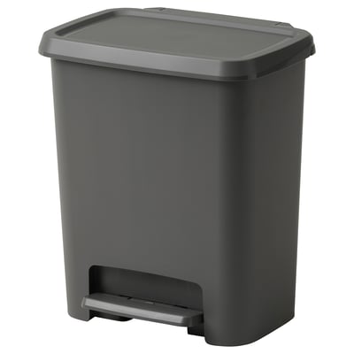 Šedý pedálkový koš KNÖCKLA, obdélníkový, vyrobený z plastu.
